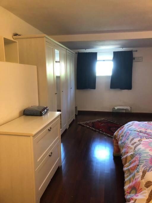 Al 37 Vista Mare E Colline Apartment Finale Ligure Luaran gambar