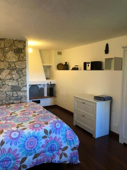 Al 37 Vista Mare E Colline Apartment Finale Ligure Luaran gambar